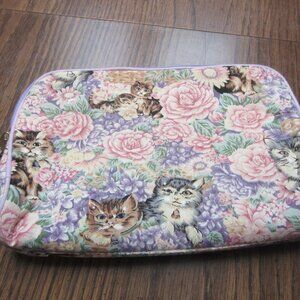 Ted Lapidus Cat Toiletry Bag